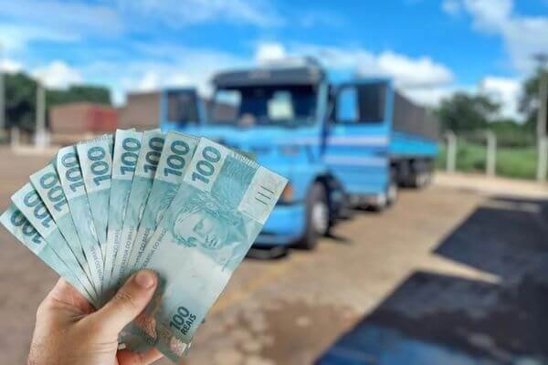 Auxílio Caminhoneiro